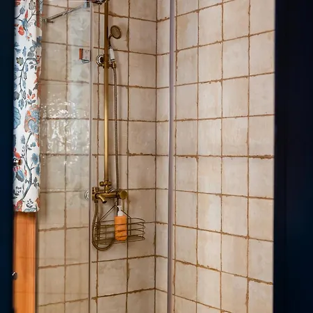 בקתה Chili Shale *